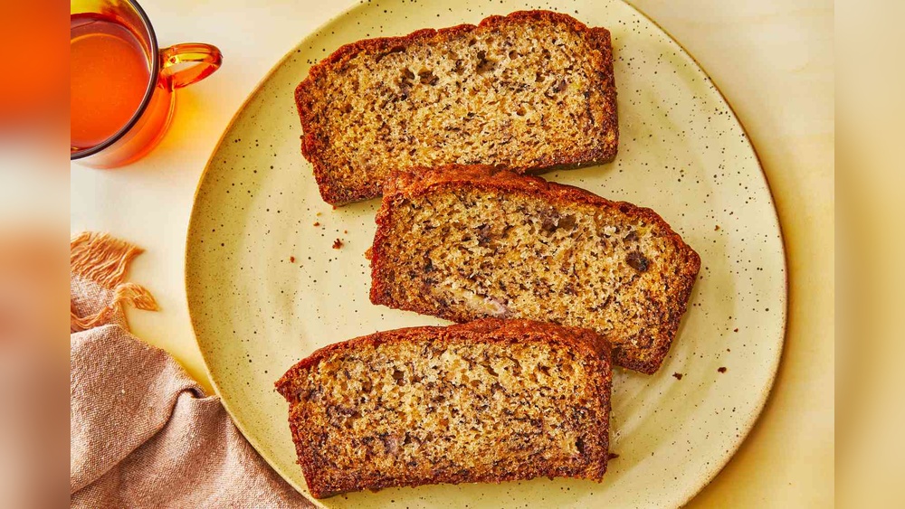 Are You Supposed To Put Banana Bread In The Fridge? Expert Tips!