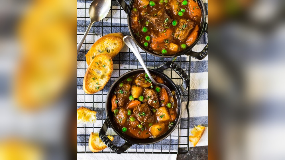 How Long To Cook Beef Stew In A Pressure Cooker: Perfect Tenderness Fast