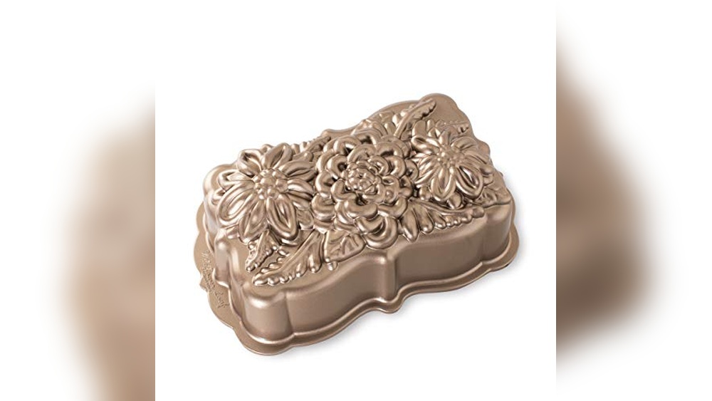 Nordic Ware Wildflower Heart Bundt Review: Is It Worth Buying?