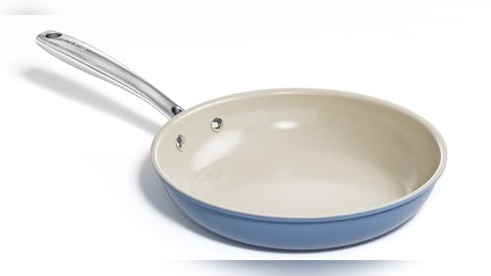 Redchef Ceramic Non Stick Egg Pan Review: Safe & Stylish Blue